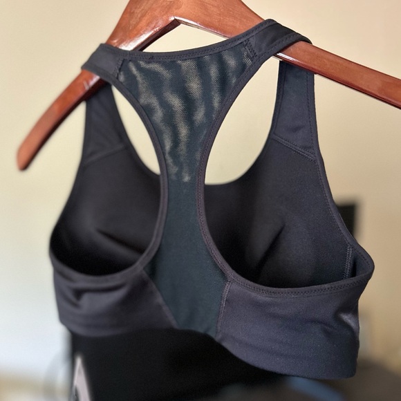 HP🎉🆕 Nike Womens Victory Shape Black/White High Support Sports Bra - Picture 7 of 16